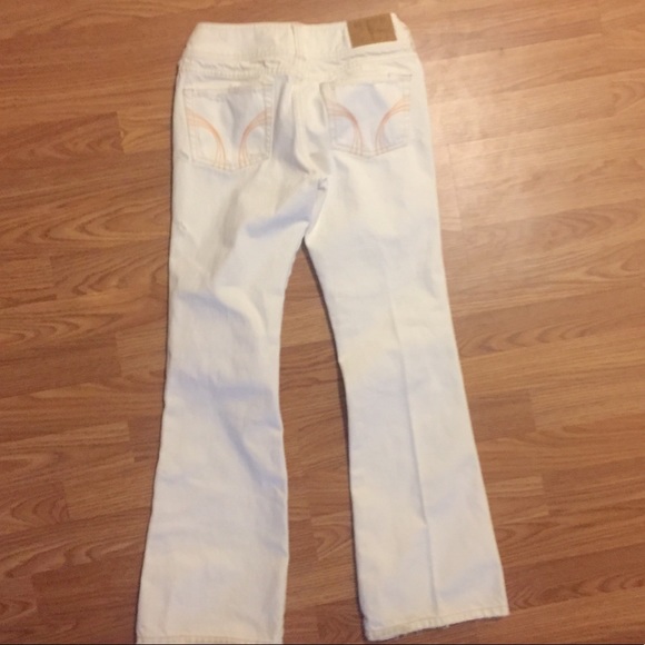 Like new! Hollister distressed white bootcut jeans - Picture 4 of 8